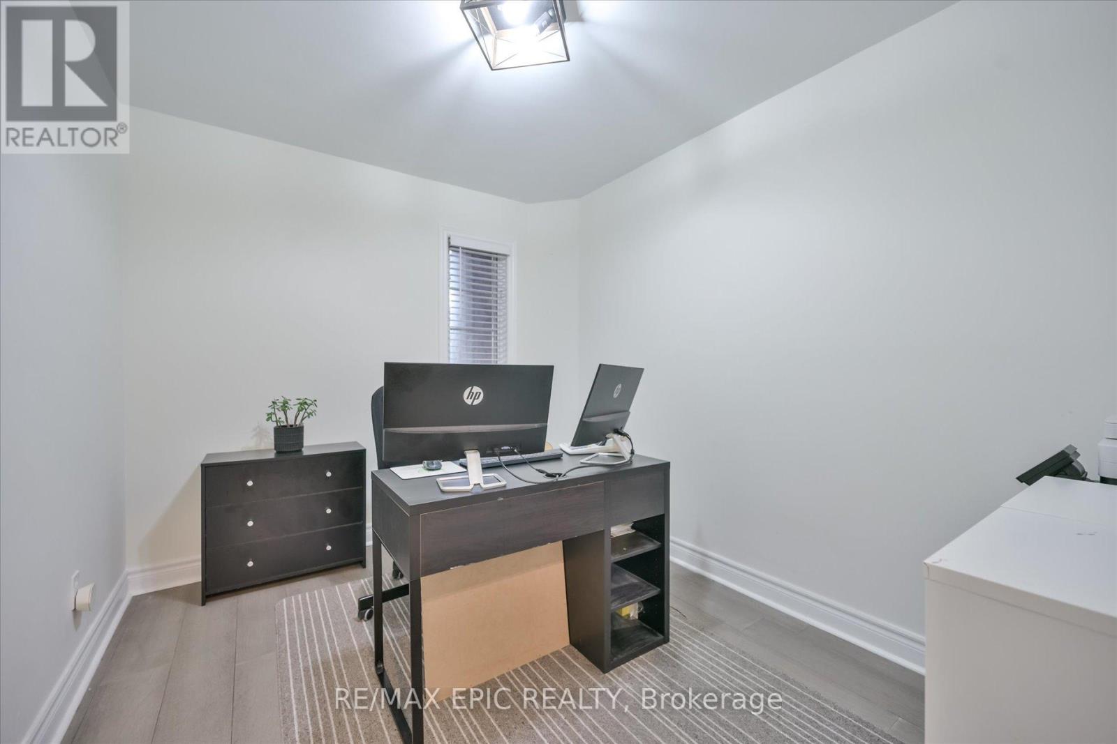 33 EMMETT PLACE, Whitby (Pringle Creek), Ontario, L1R2B4 — Photo 25