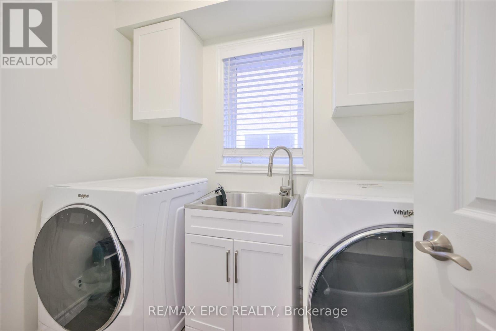 33 EMMETT PLACE, Whitby (Pringle Creek), Ontario, L1R2B4 — Photo 27