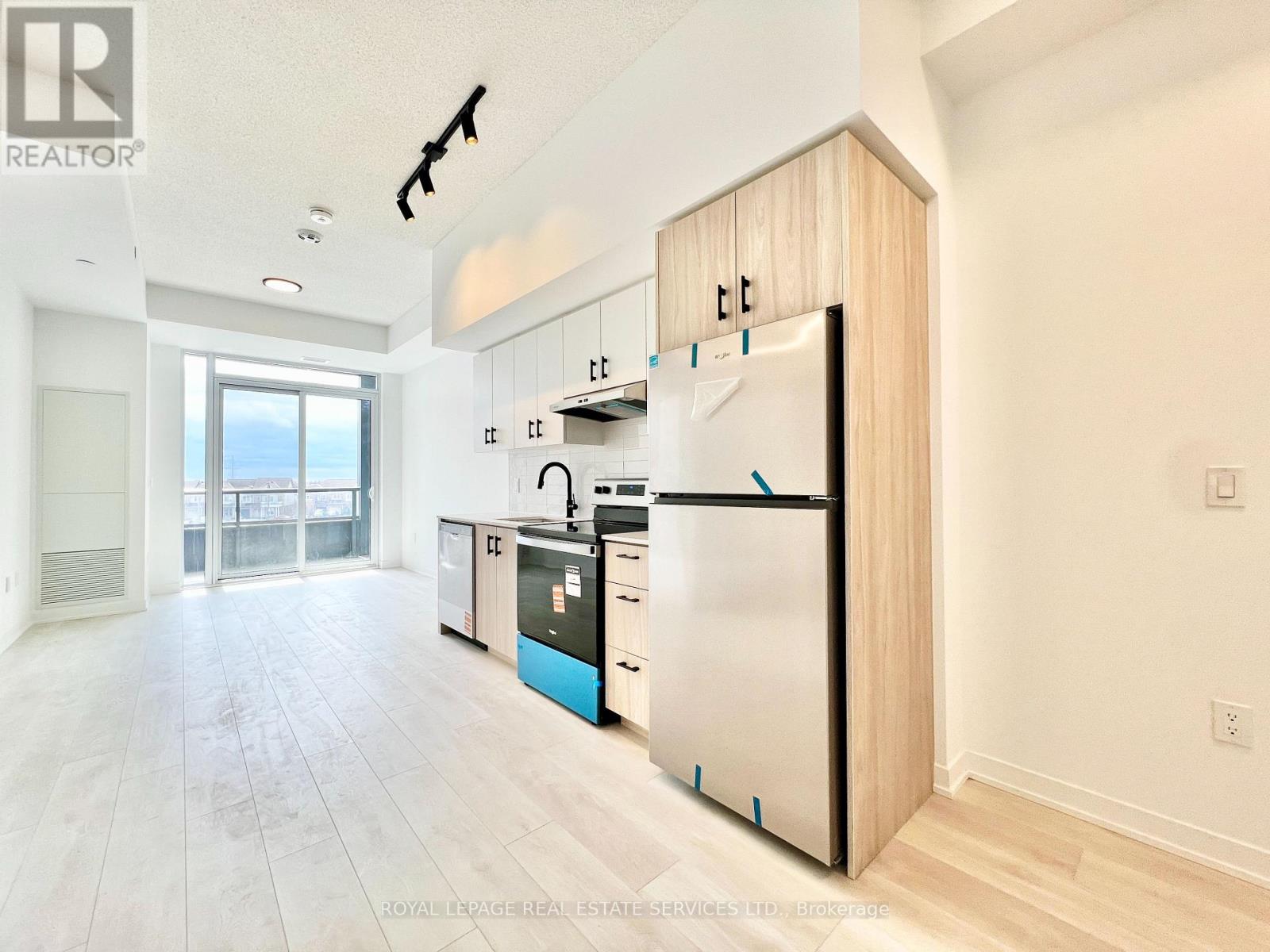 309 - 4878 POWERS COMMON, Burlington (Alton), Ontario, L7M2B4 — Photo 3