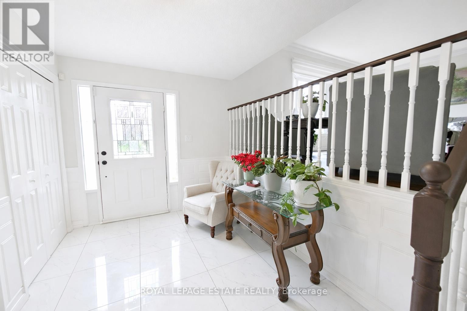 130 WILLIAM STEPHENSON DRIVE, Whitby (Blue Grass Meadows), Ontario, L1N8V1 — Photo 6