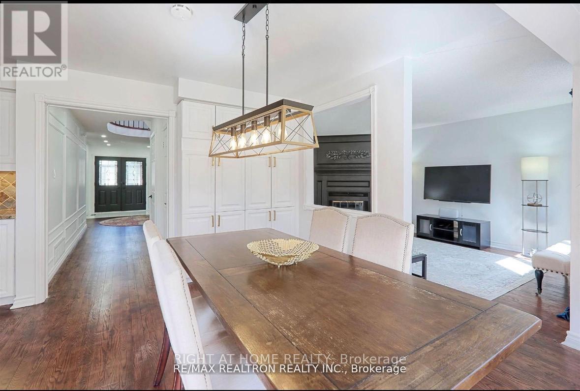 236 MCCAFFREY ROAD, Newmarket (Summerhill Estates), Ontario, L3X1J3 — Photo 11