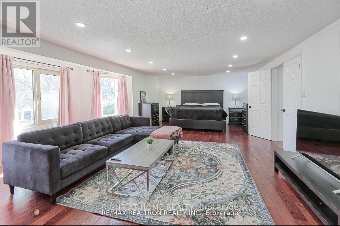 236 MCCAFFREY ROAD, Newmarket (Summerhill Estates), Ontario, L3X1J3 — Photo 20