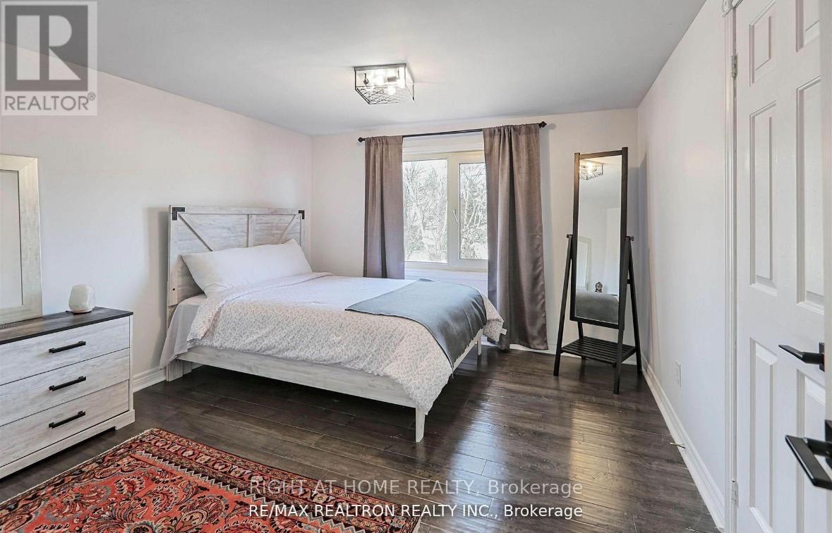 236 MCCAFFREY ROAD, Newmarket (Summerhill Estates), Ontario, L3X1J3 — Photo 24