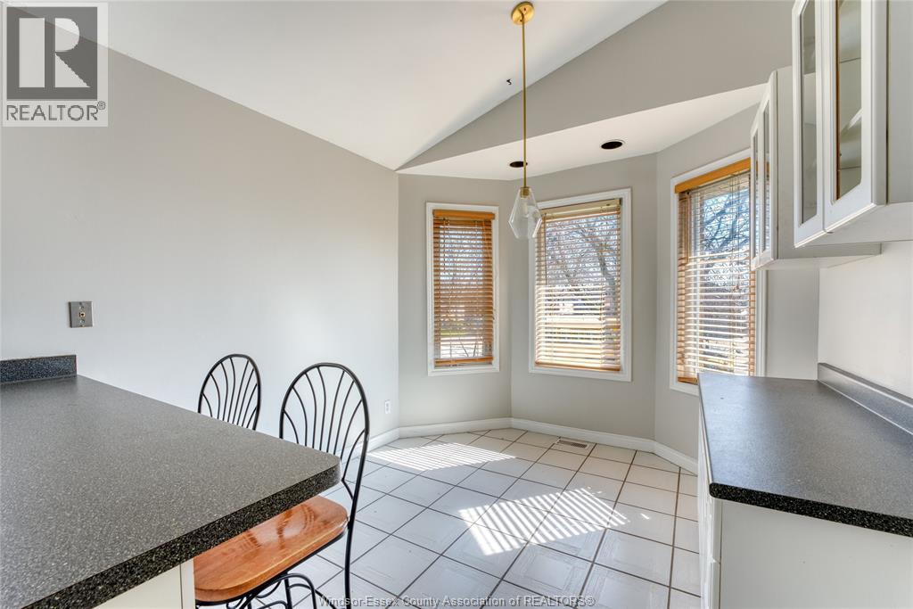 655 Michael DRIVE, Tecumseh, Ontario, N8N4N2 — Photo 14