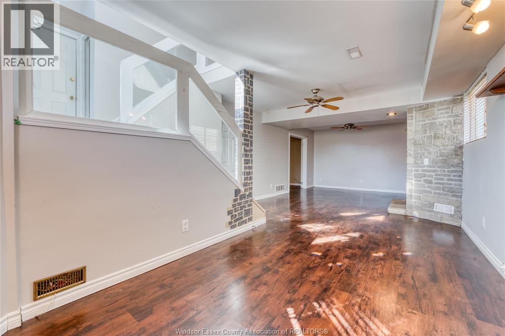 655 Michael DRIVE, Tecumseh, Ontario, N8N4N2 — Photo 26