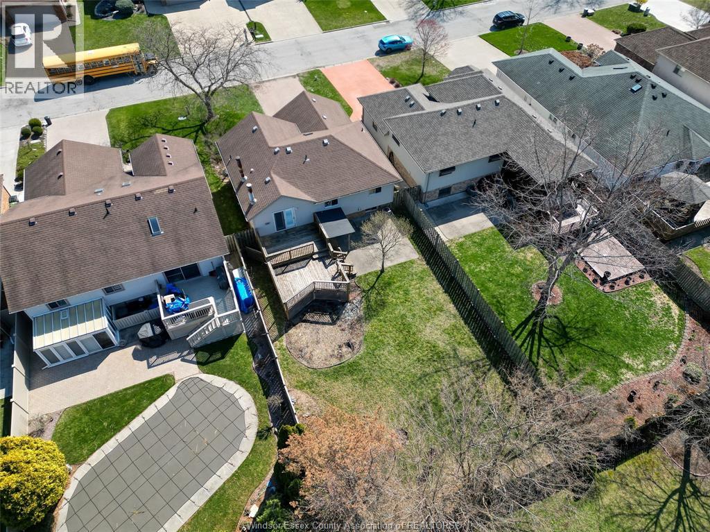 655 Michael DRIVE, Tecumseh, Ontario, N8N4N2 — Photo 38