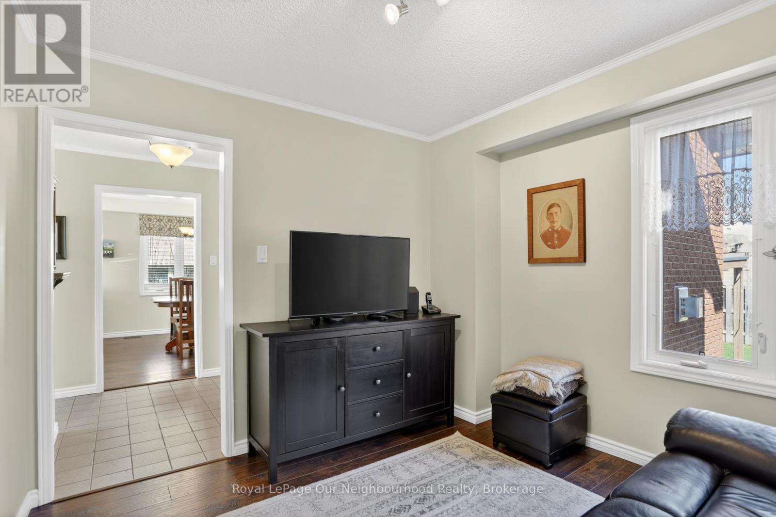 656 HILLCROFT STREET, Oshawa (Eastdale), Ontario, L1G7K6 — Photo 15