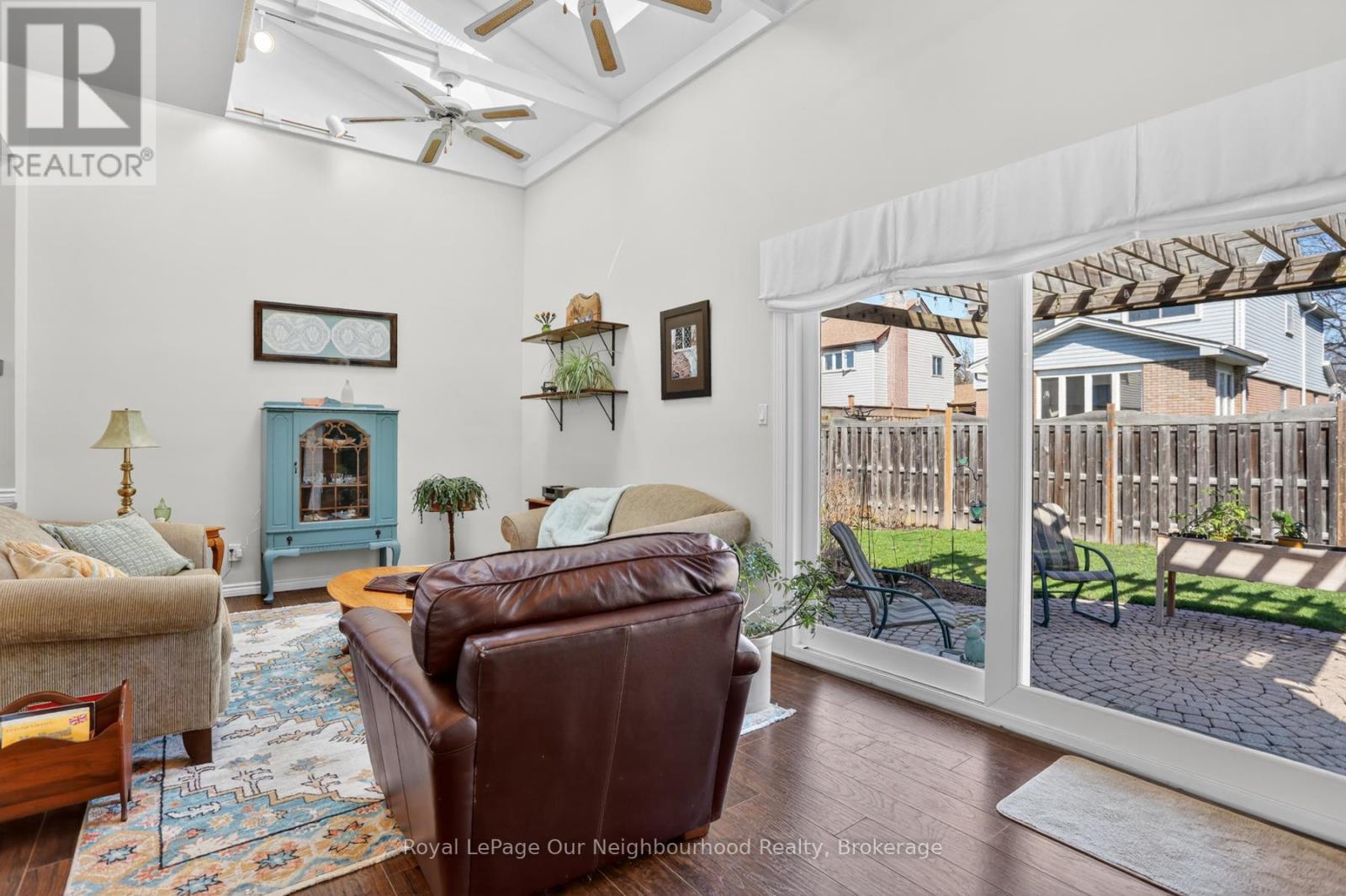 656 HILLCROFT STREET, Oshawa (Eastdale), Ontario, L1G7K6 — Photo 18