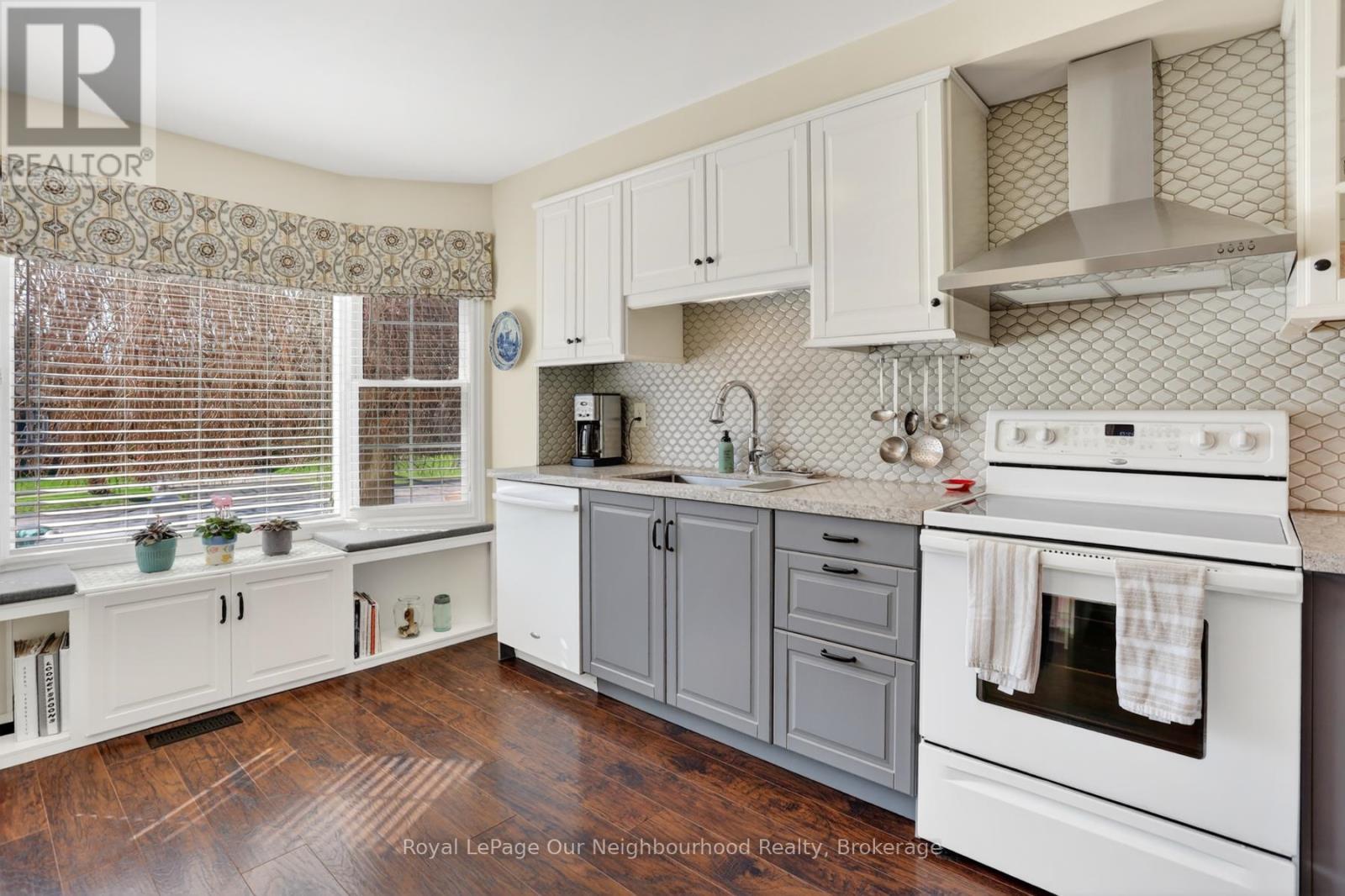 656 HILLCROFT STREET, Oshawa (Eastdale), Ontario, L1G7K6 — Photo 7