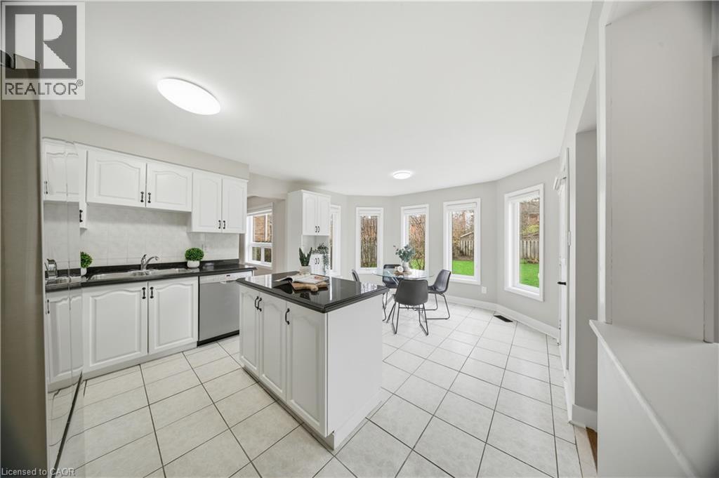 85 PROFESSOR'S LAKE Parkway, Brampton, Ontario, L6S4T4 — Photo 14