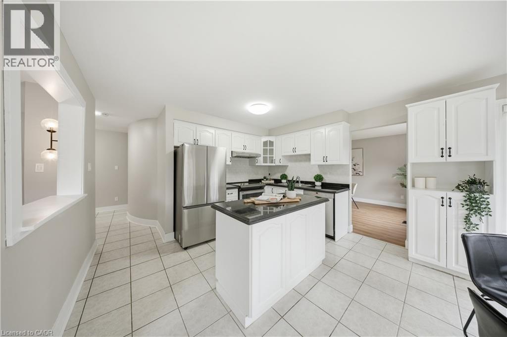 85 PROFESSOR'S LAKE Parkway, Brampton, Ontario, L6S4T4 — Photo 15