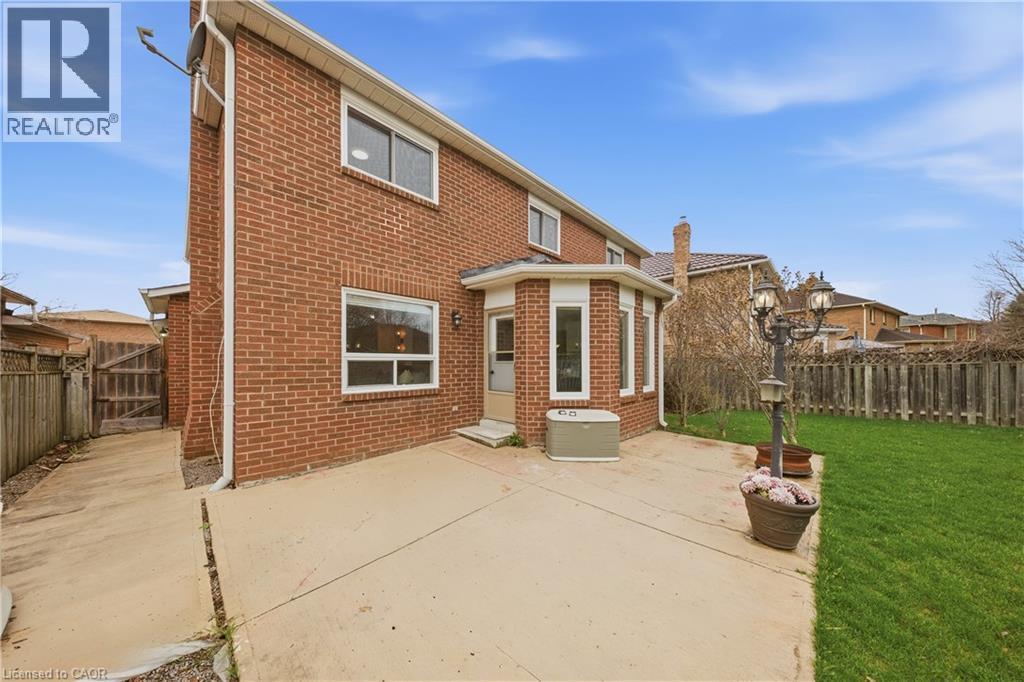 85 PROFESSOR'S LAKE Parkway, Brampton, Ontario, L6S4T4 — Photo 45