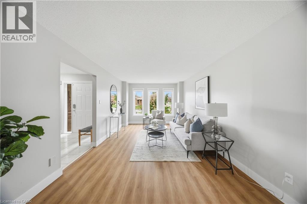 85 PROFESSOR'S LAKE Parkway, Brampton, Ontario, L6S4T4 — Photo 8