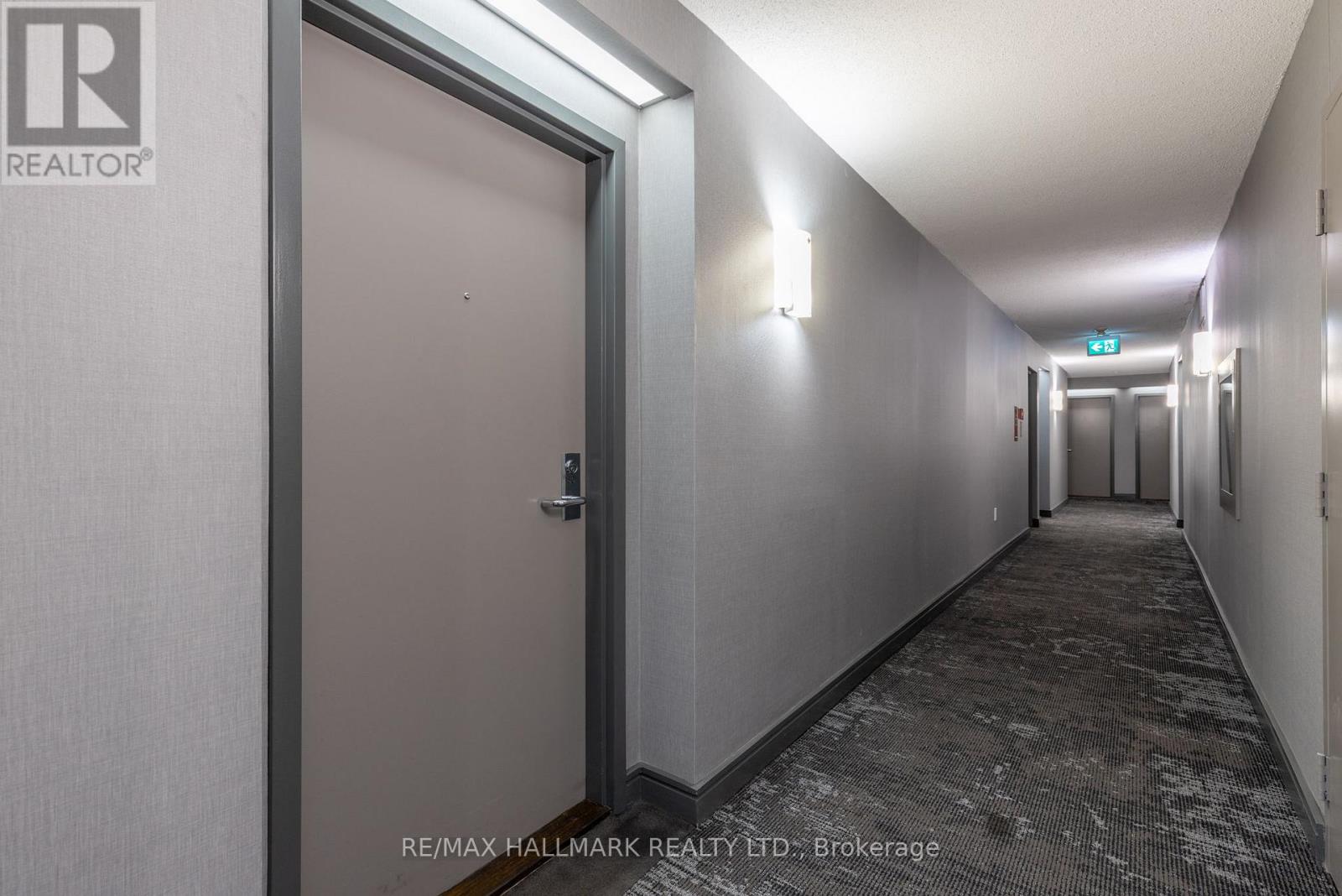 1801 - 21 OVERLEA BOULEVARD, Toronto (Thorncliffe Park), Ontario, M4H1P2 — Photo 3