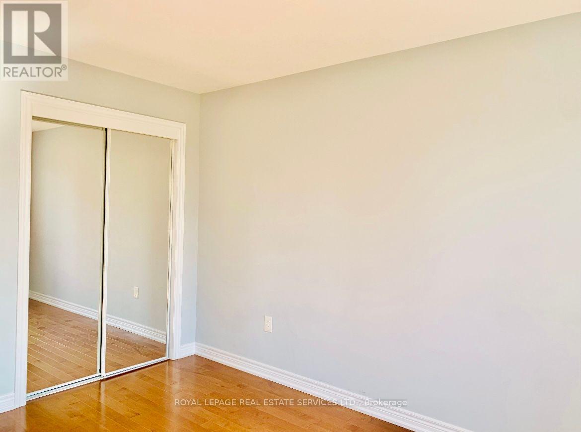 362 THRESHING MILL BOULEVARD, Oakville (JM Joshua Meadows), Ontario, L6H0P6 — Photo 9