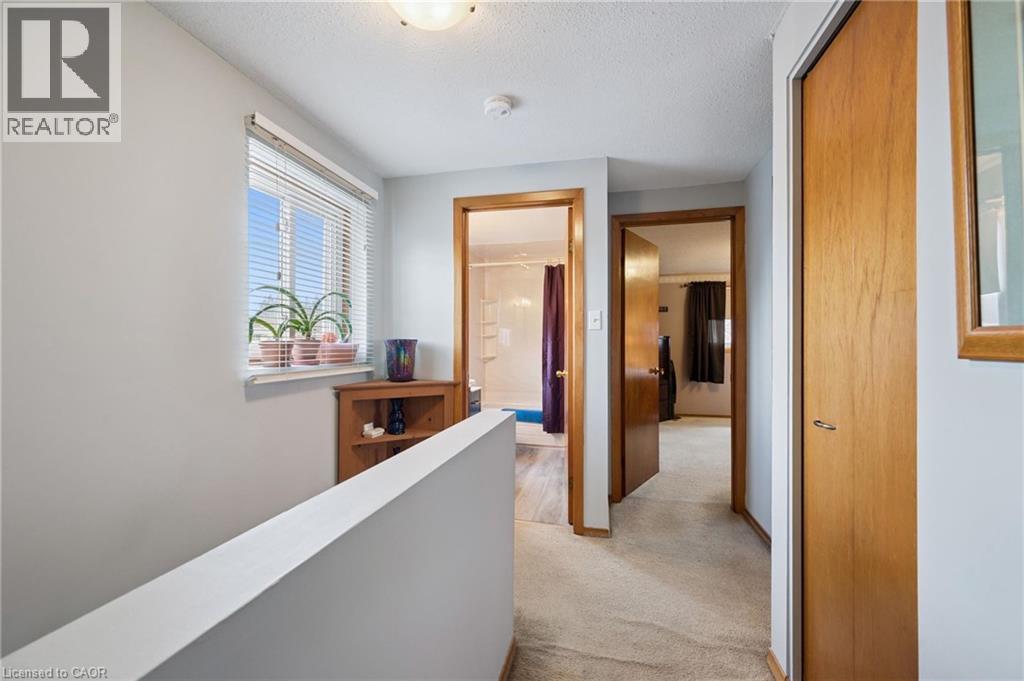 52 TUERR Drive, Kitchener, Ontario, N2E2M1 — Photo 23