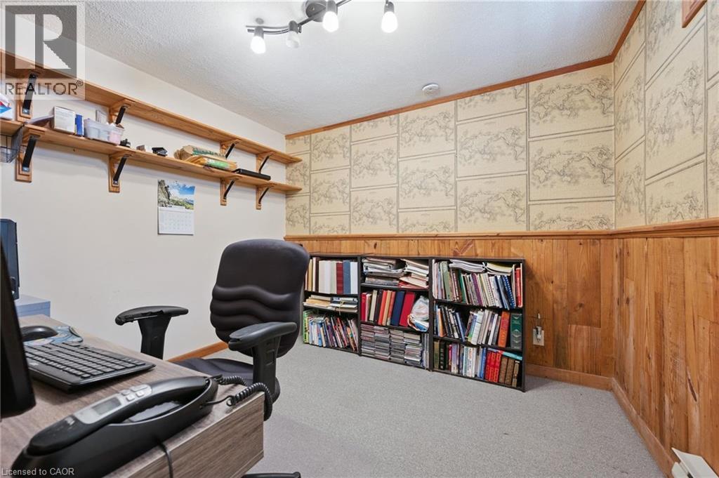 52 TUERR Drive, Kitchener, Ontario, N2E2M1 — Photo 34