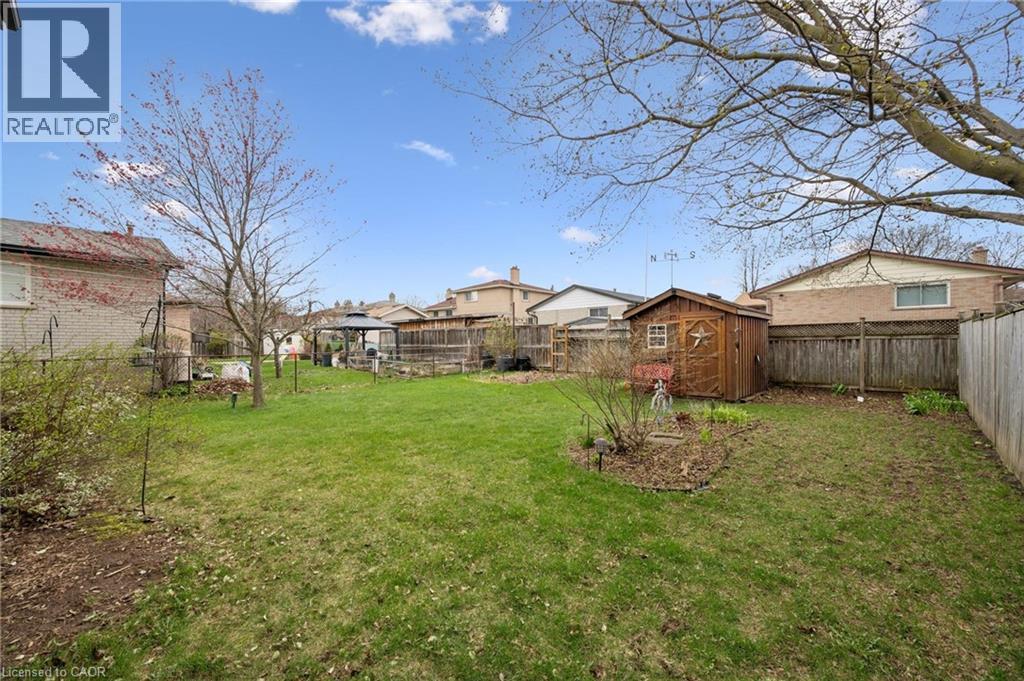 52 TUERR Drive, Kitchener, Ontario, N2E2M1 — Photo 39