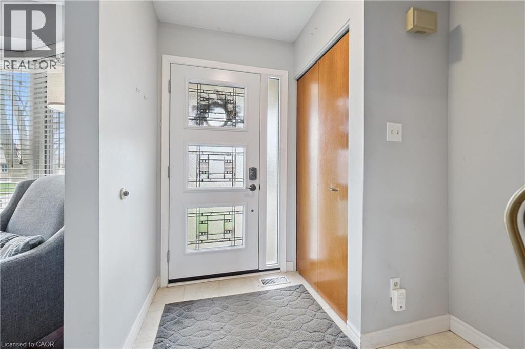 52 TUERR Drive, Kitchener, Ontario, N2E2M1 — Photo 7