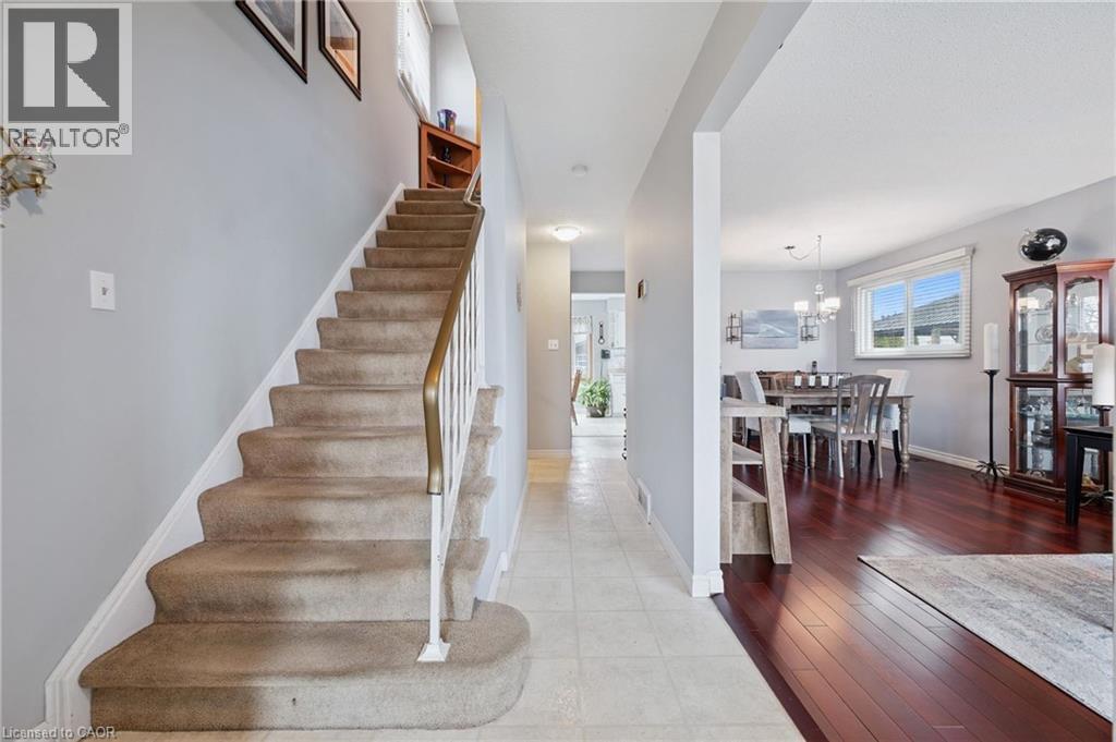 52 TUERR Drive, Kitchener, Ontario, N2E2M1 — Photo 8