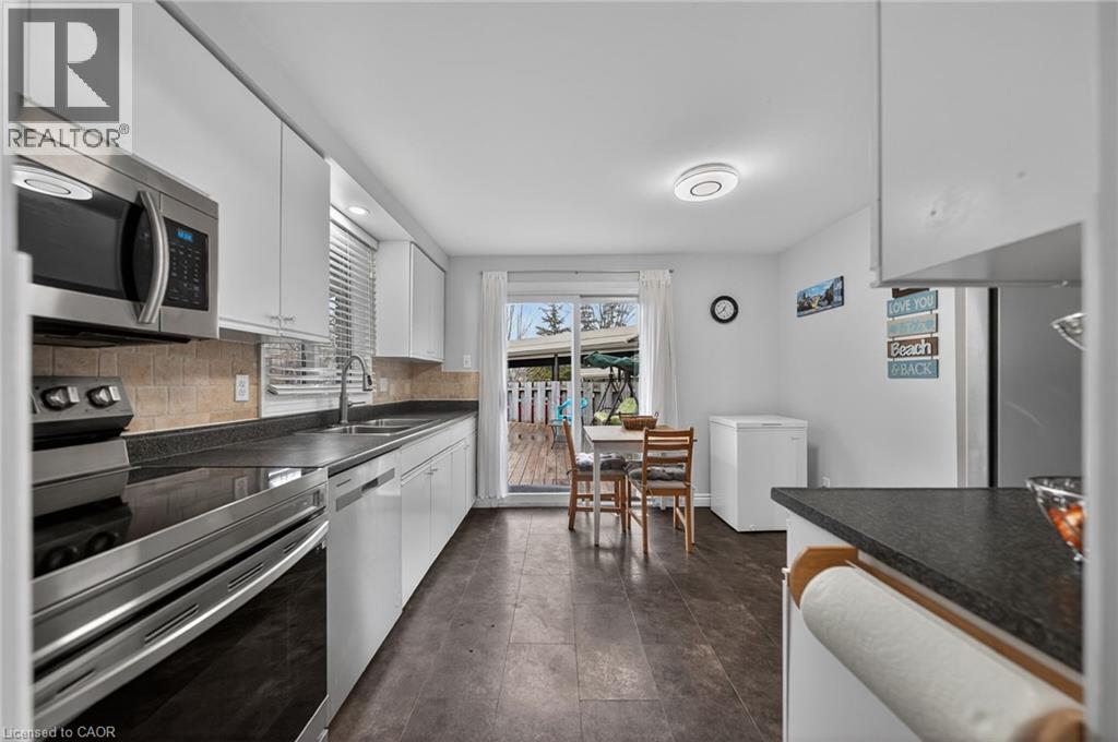 415 MORGAN Avenue Unit# 8, Kitchener, Ontario, N2A2V6 — Photo 5