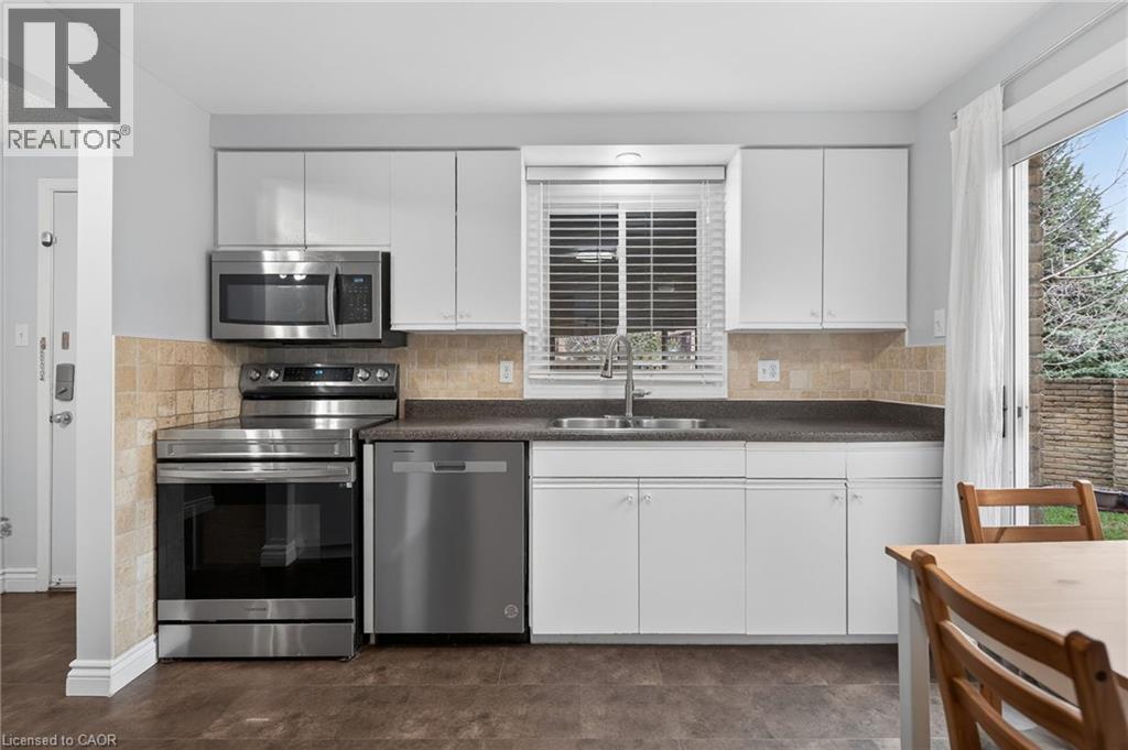 415 MORGAN Avenue Unit# 8, Kitchener, Ontario, N2A2V6 — Photo 9