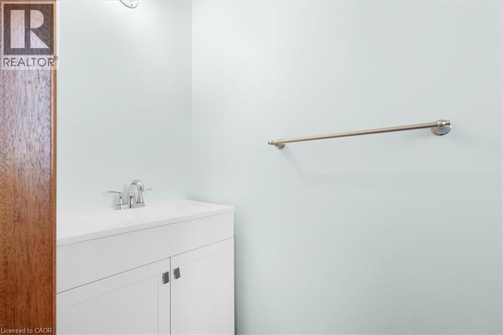 18 MARCEL Place, Hamilton, Ontario, L9B1W3 — Photo 20