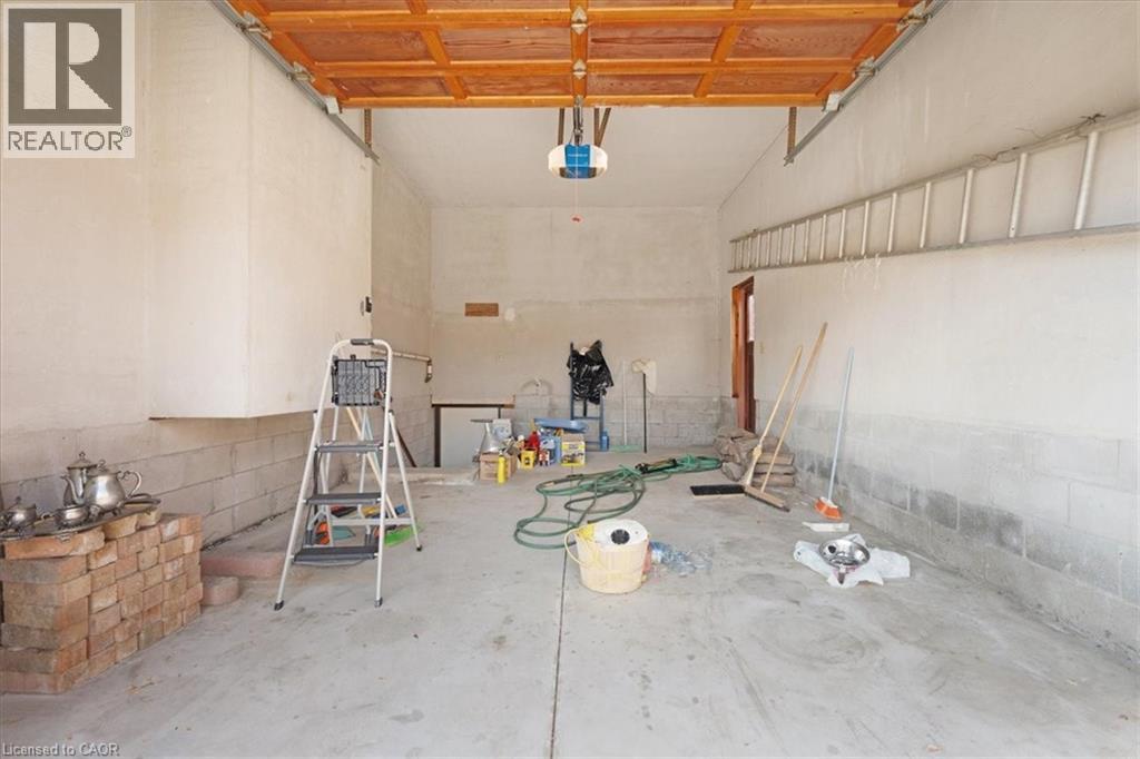 18 MARCEL Place, Hamilton, Ontario, L9B1W3 — Photo 29