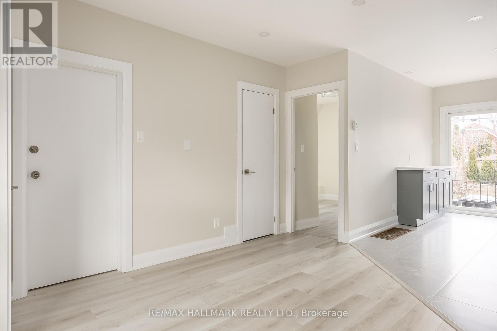 196 LIVINGSTONE AVENUE, Toronto (Briar Hill-Belgravia), Ontario, M6E2M2 — Photo 11