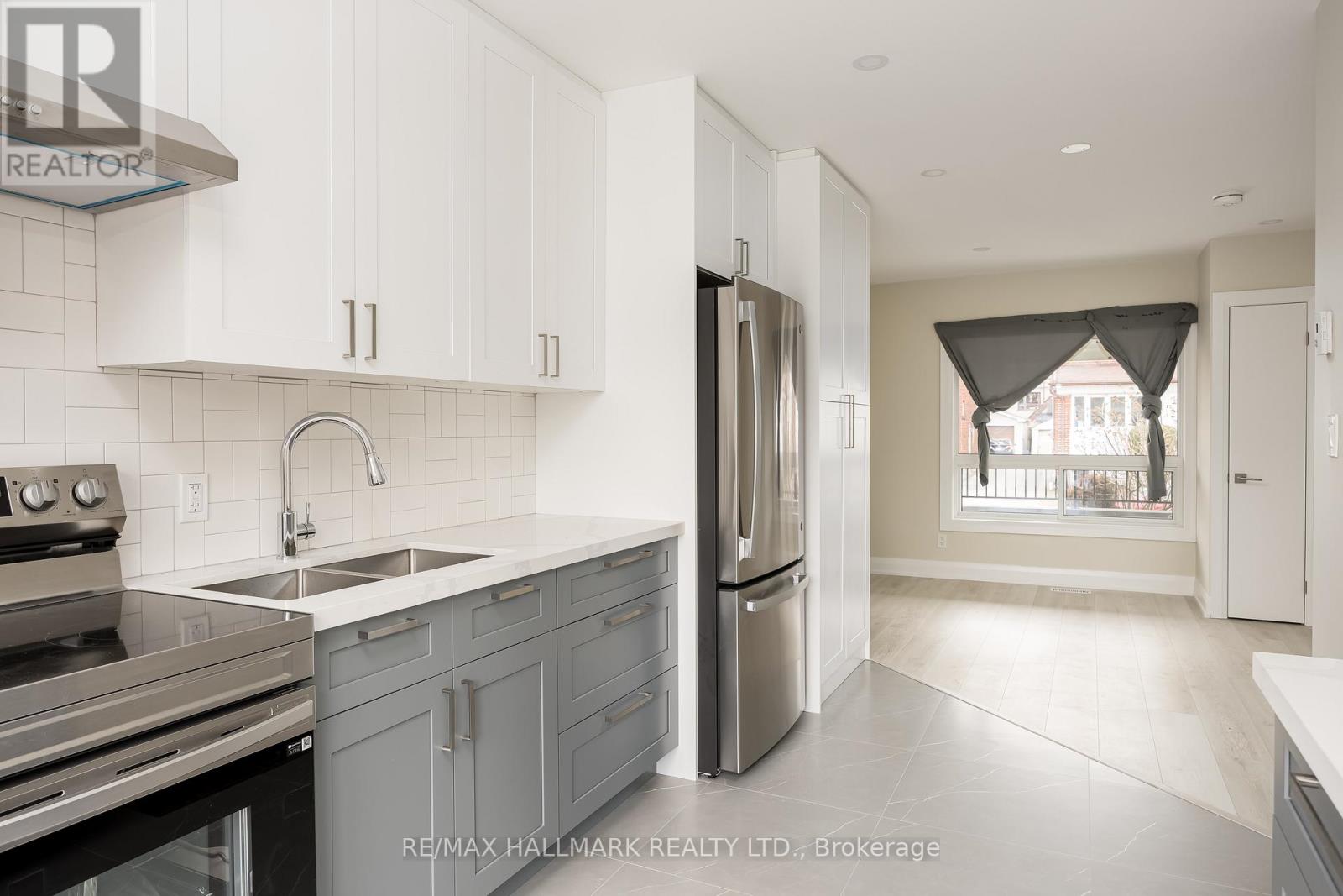 196 LIVINGSTONE AVENUE, Toronto (Briar Hill-Belgravia), Ontario, M6E2M2 — Photo 12