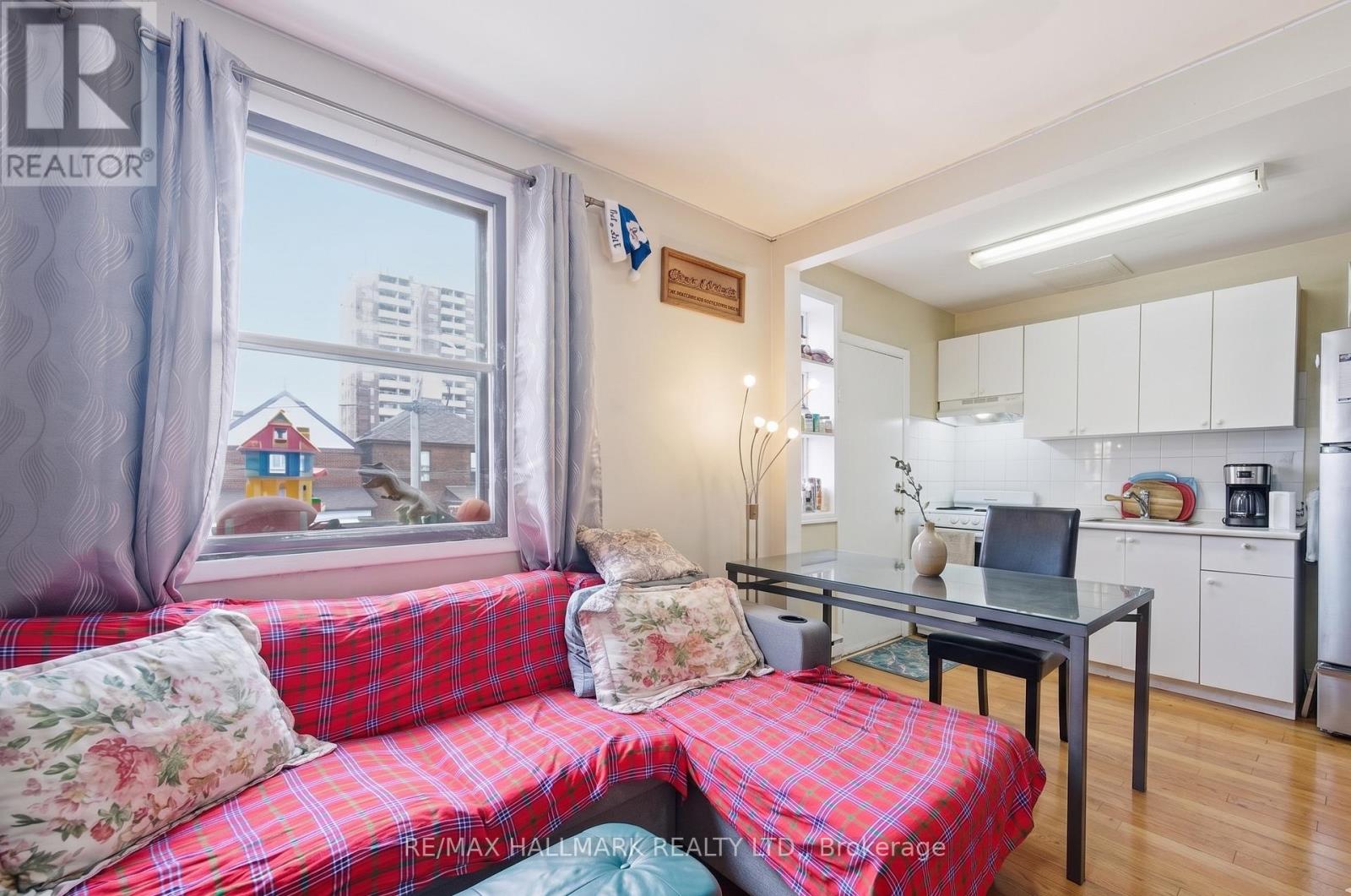 196 LIVINGSTONE AVENUE, Toronto (Briar Hill-Belgravia), Ontario, M6E2M2 — Photo 21