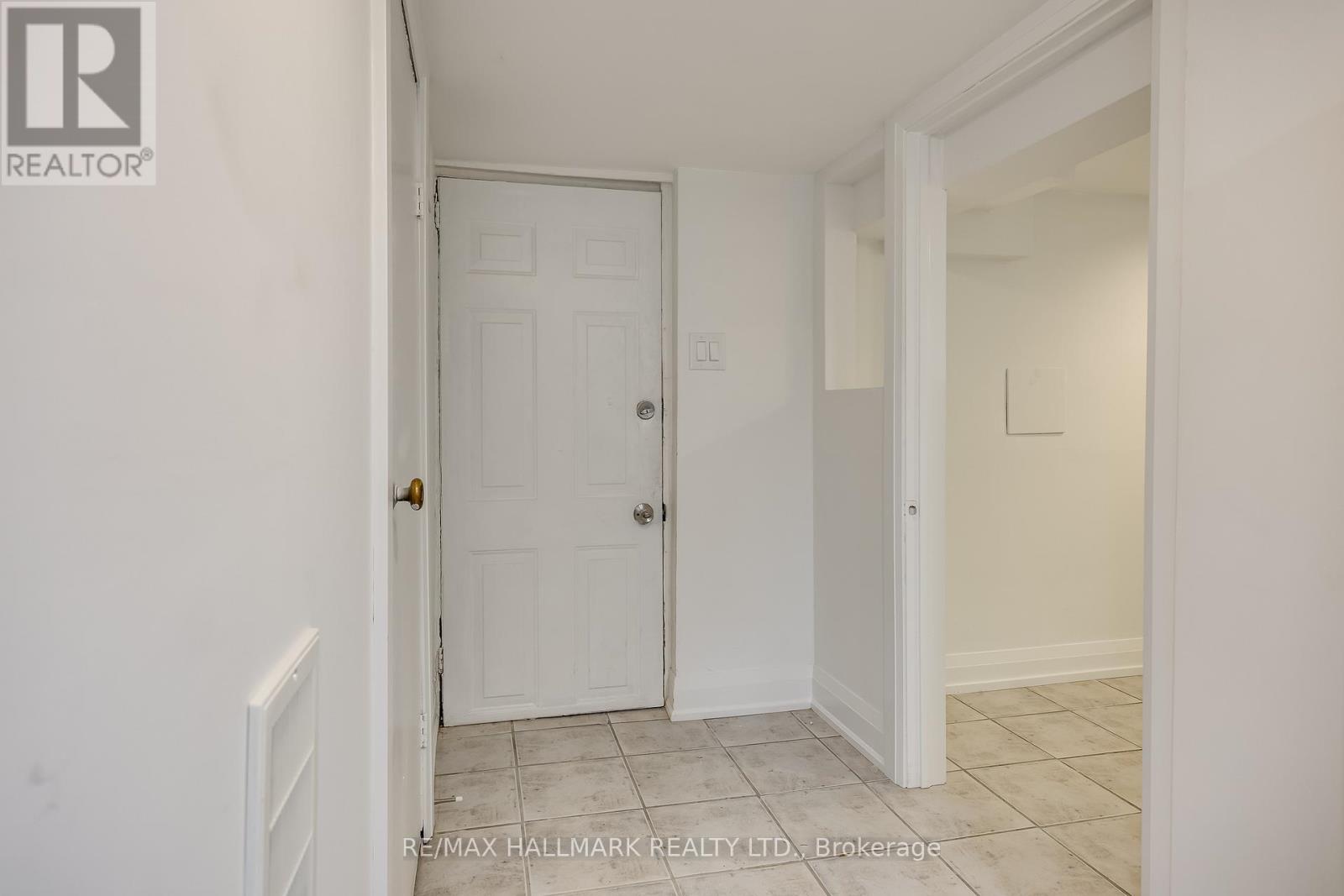 196 LIVINGSTONE AVENUE, Toronto (Briar Hill-Belgravia), Ontario, M6E2M2 — Photo 28