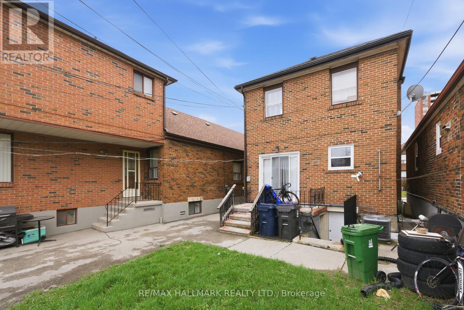 196 LIVINGSTONE AVENUE, Toronto (Briar Hill-Belgravia), Ontario, M6E2M2 — Photo 45