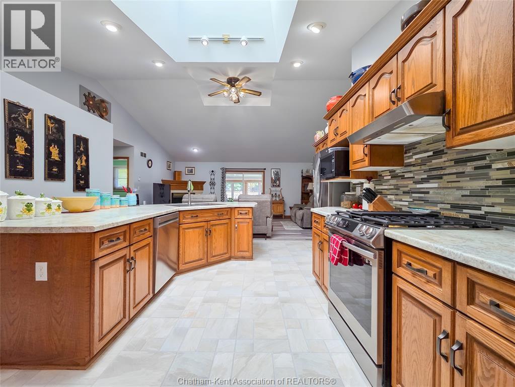 93 GREGORY DRIVE, Chatham, Ontario, N7L0C9 — Photo 6