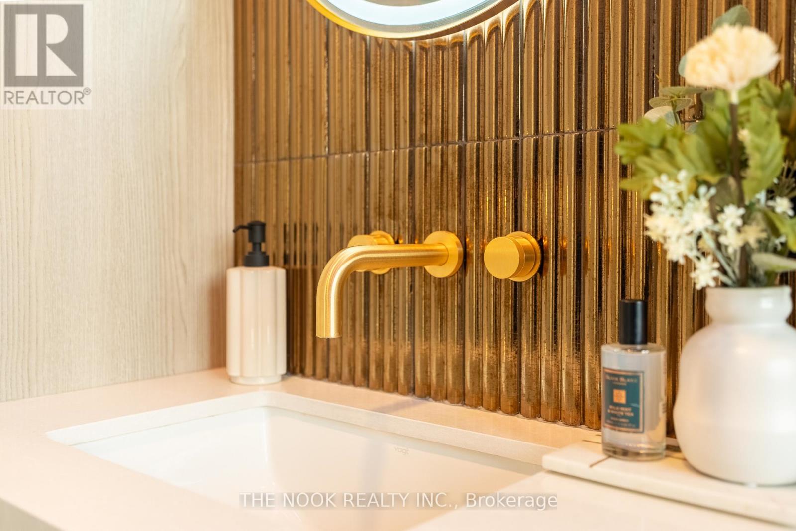 500 DUFFERIN STREET, Toronto (Little Portugal), Ontario, M6K2A6 — Photo 29