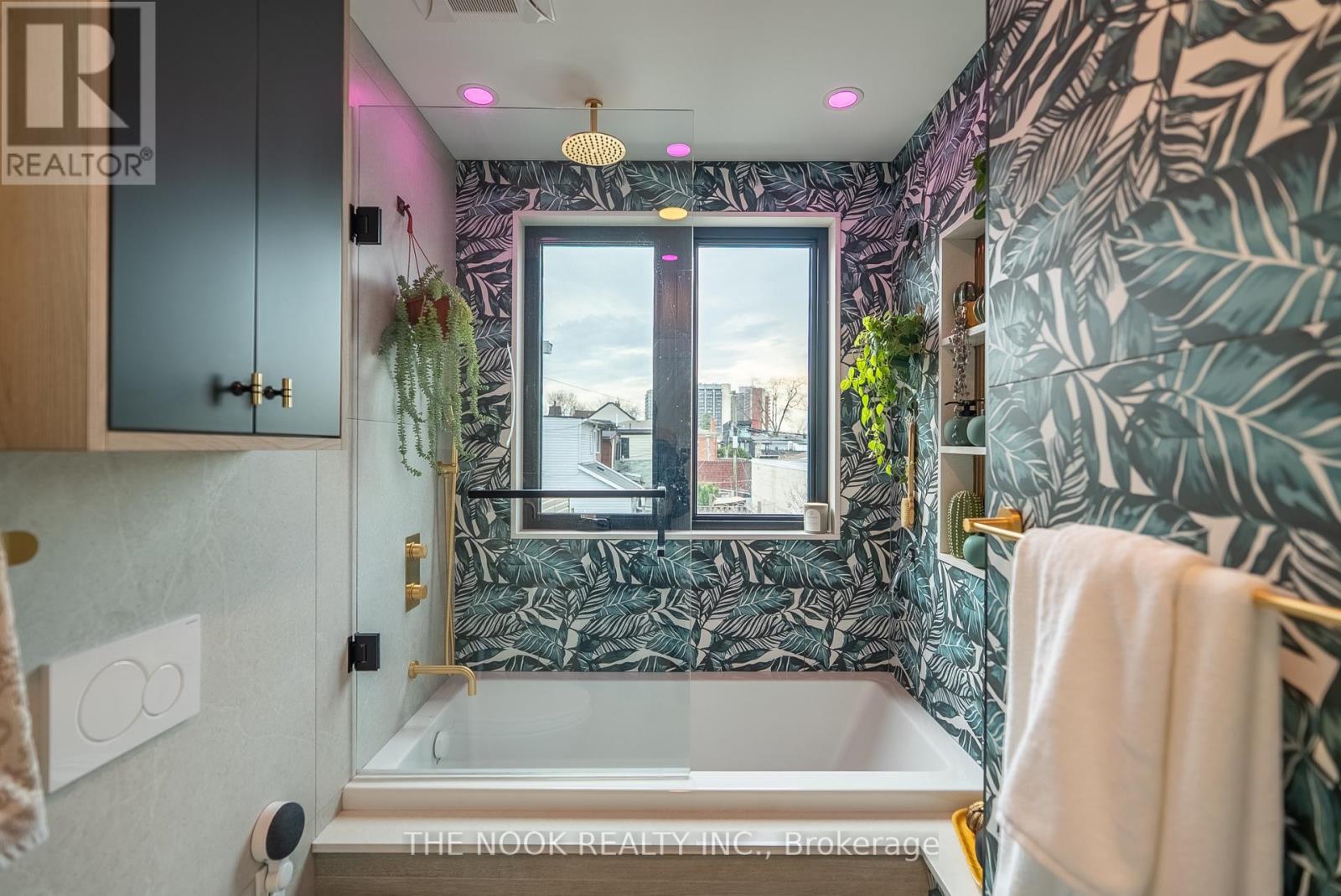 500 DUFFERIN STREET, Toronto (Little Portugal), Ontario, M6K2A6 — Photo 31