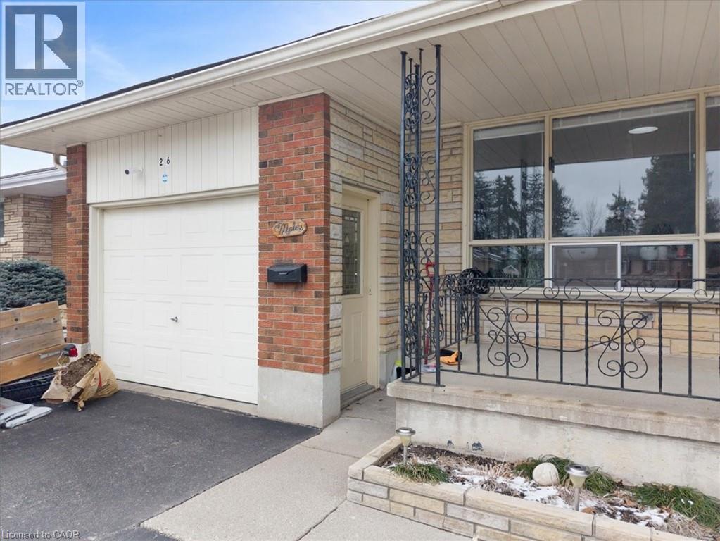 26 WILTSHIRE Drive, Brantford, Ontario, N3R5A9 — Photo 2