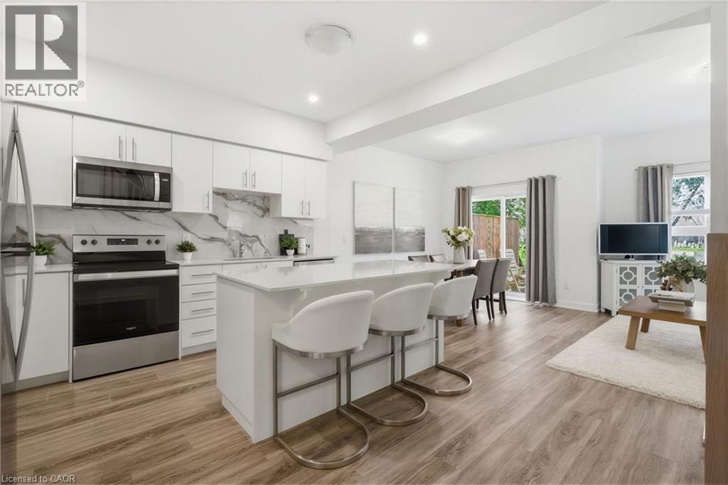 110 FERGUS Avenue Unit# 22, Kitchener, Ontario, N2A0K9 — Photo 10