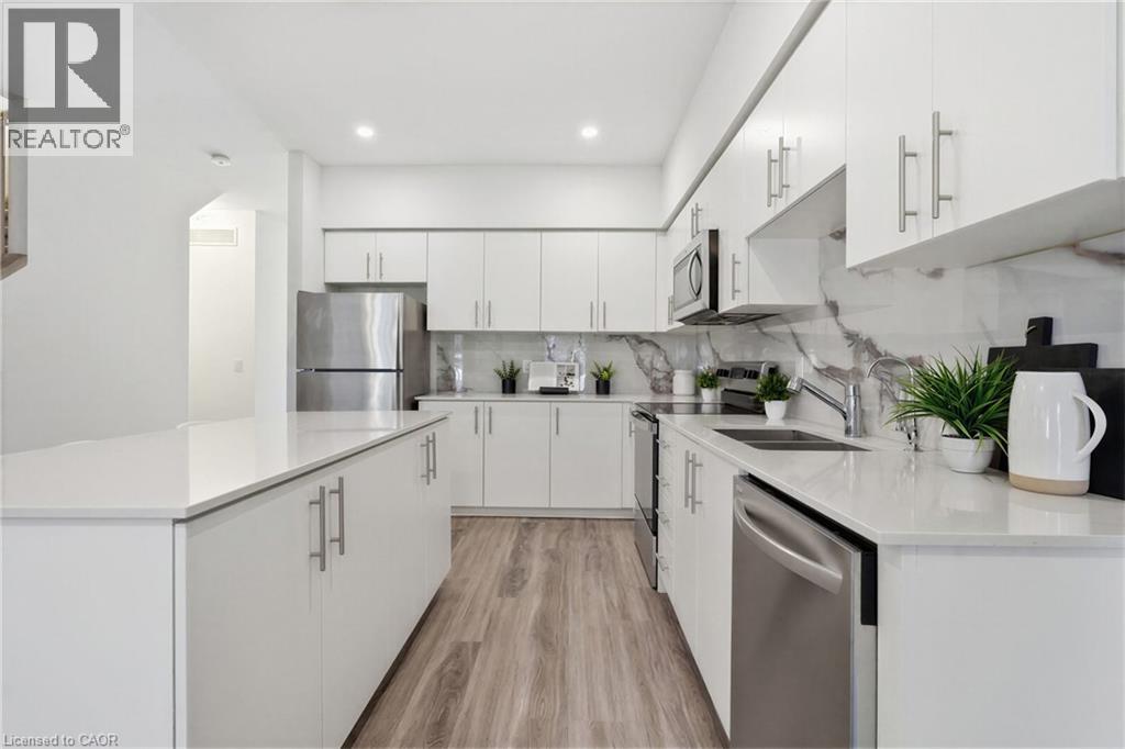 110 FERGUS Avenue Unit# 22, Kitchener, Ontario, N2A0K9 — Photo 9
