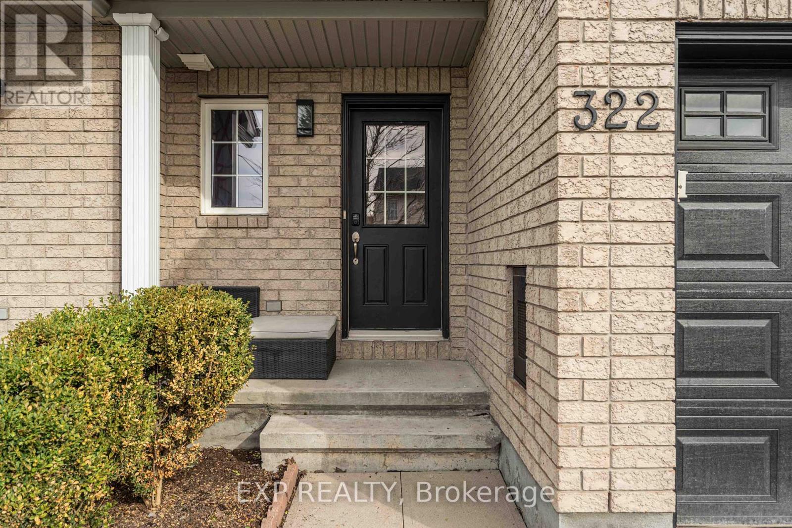 322 COPPERFIELD CRESCENT E, Ottawa, Ontario, K2J0L2 — Photo 3