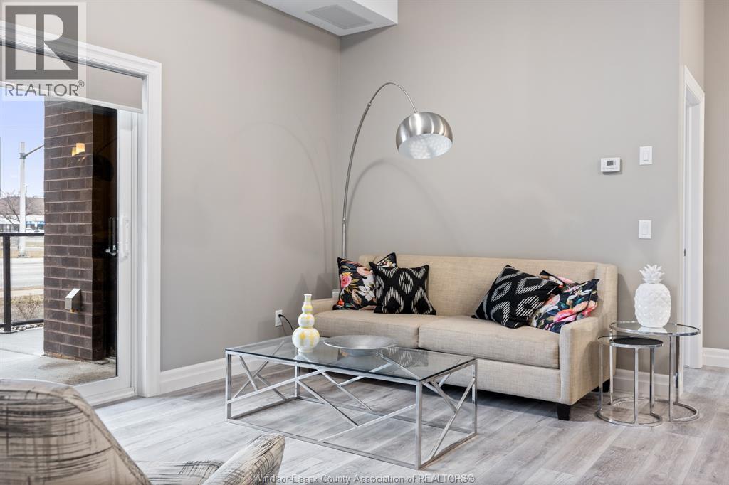 11870 TECUMSEH ROAD East Unit# 101, Tecumseh, Ontario, N8N0J5 — Photo 17