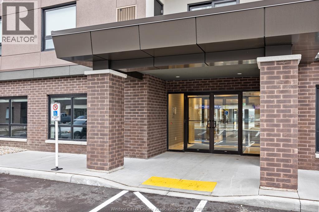 11870 TECUMSEH ROAD East Unit# 101, Tecumseh, Ontario, N8N0J5 — Photo 2