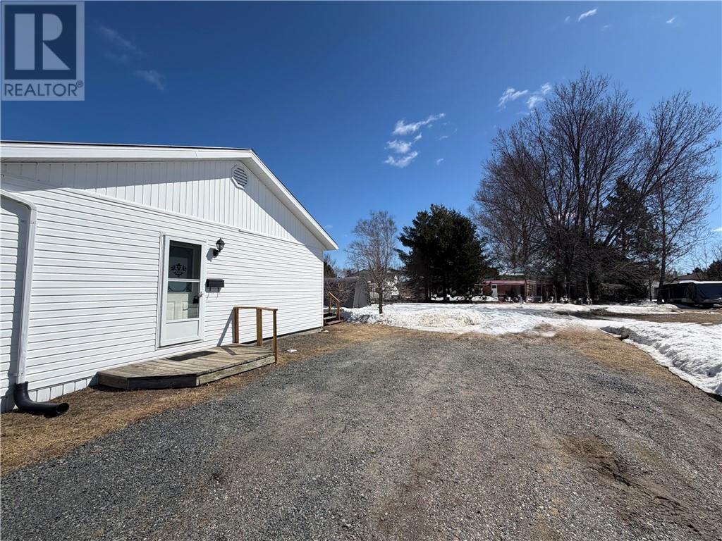 4418 Theresa Avenue, Hanmer, Ontario, P3P1M2 — Photo 21