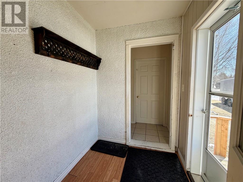 4418 Theresa Avenue, Hanmer, Ontario, P3P1M2 — Photo 3