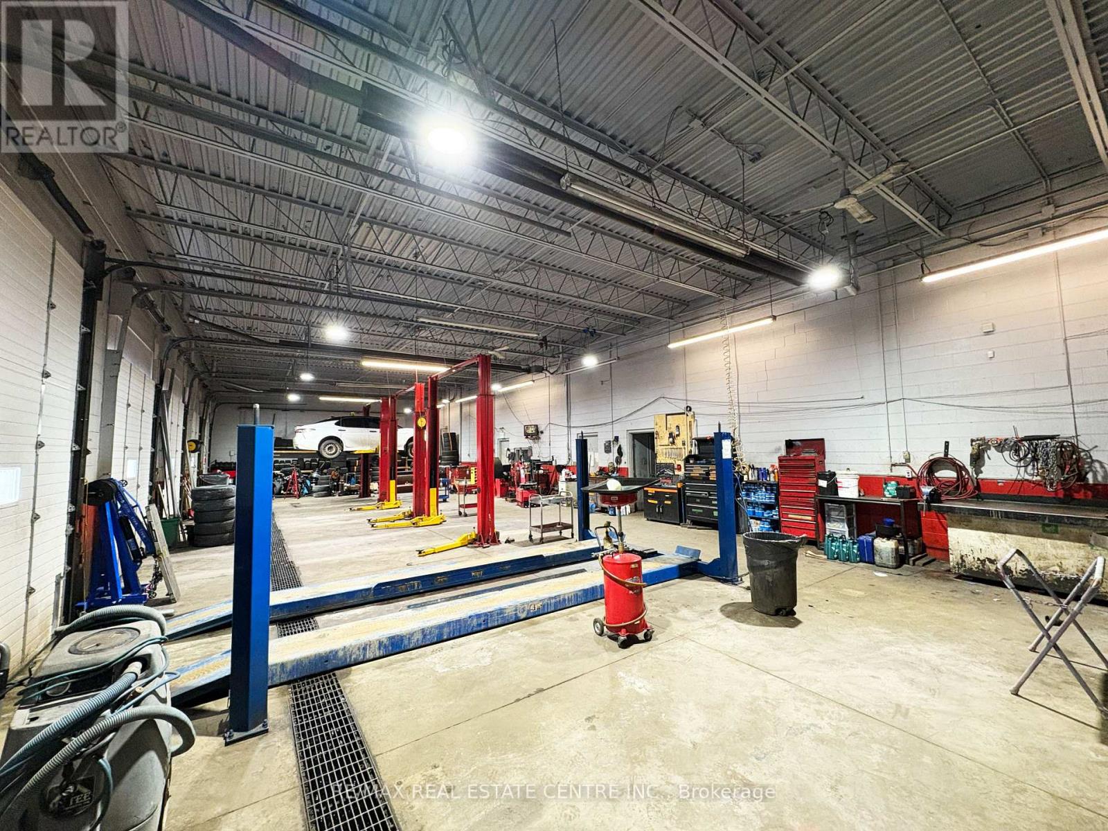 208 BEVERLY STREET, Cambridge, Ontario, N1R3Z8 — Photo 3