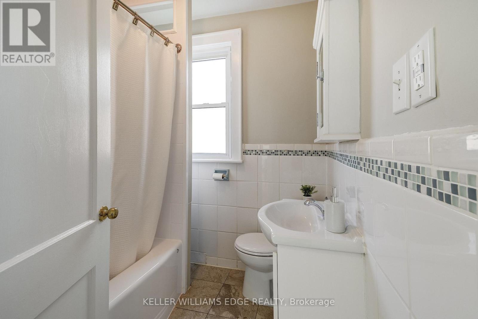 53 EAST 19TH STREET, Hamilton (Inch Park), Ontario, L9A4R9 — Photo 14