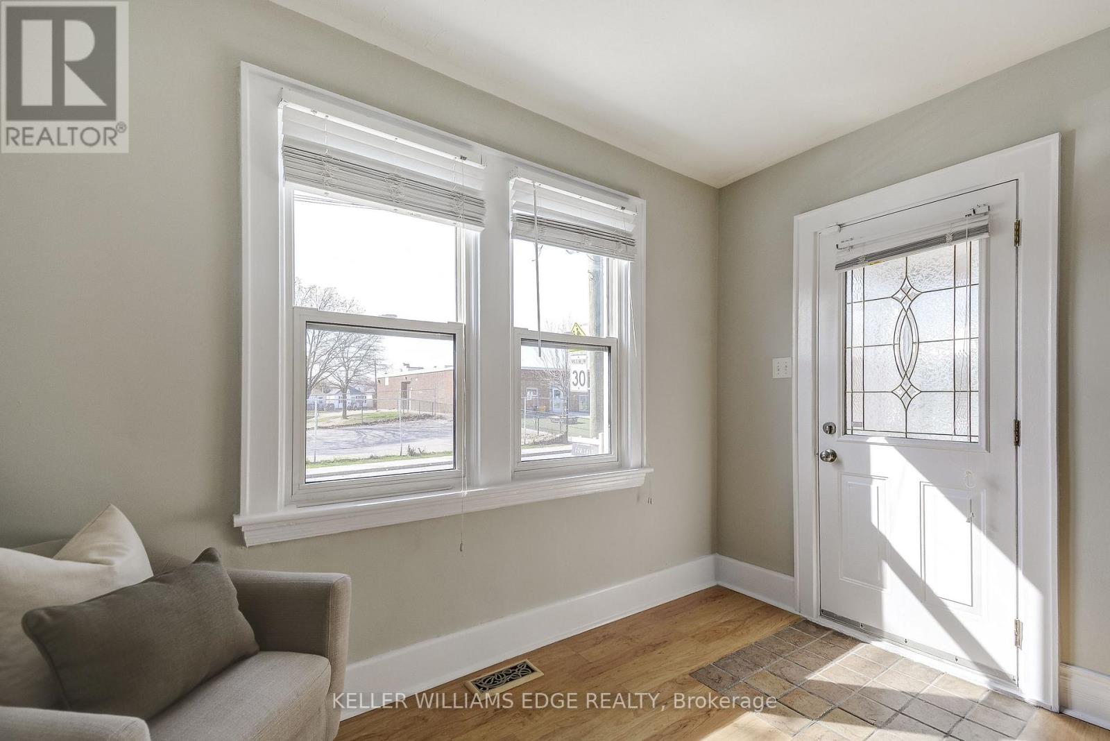 53 EAST 19TH STREET, Hamilton (Inch Park), Ontario, L9A4R9 — Photo 3