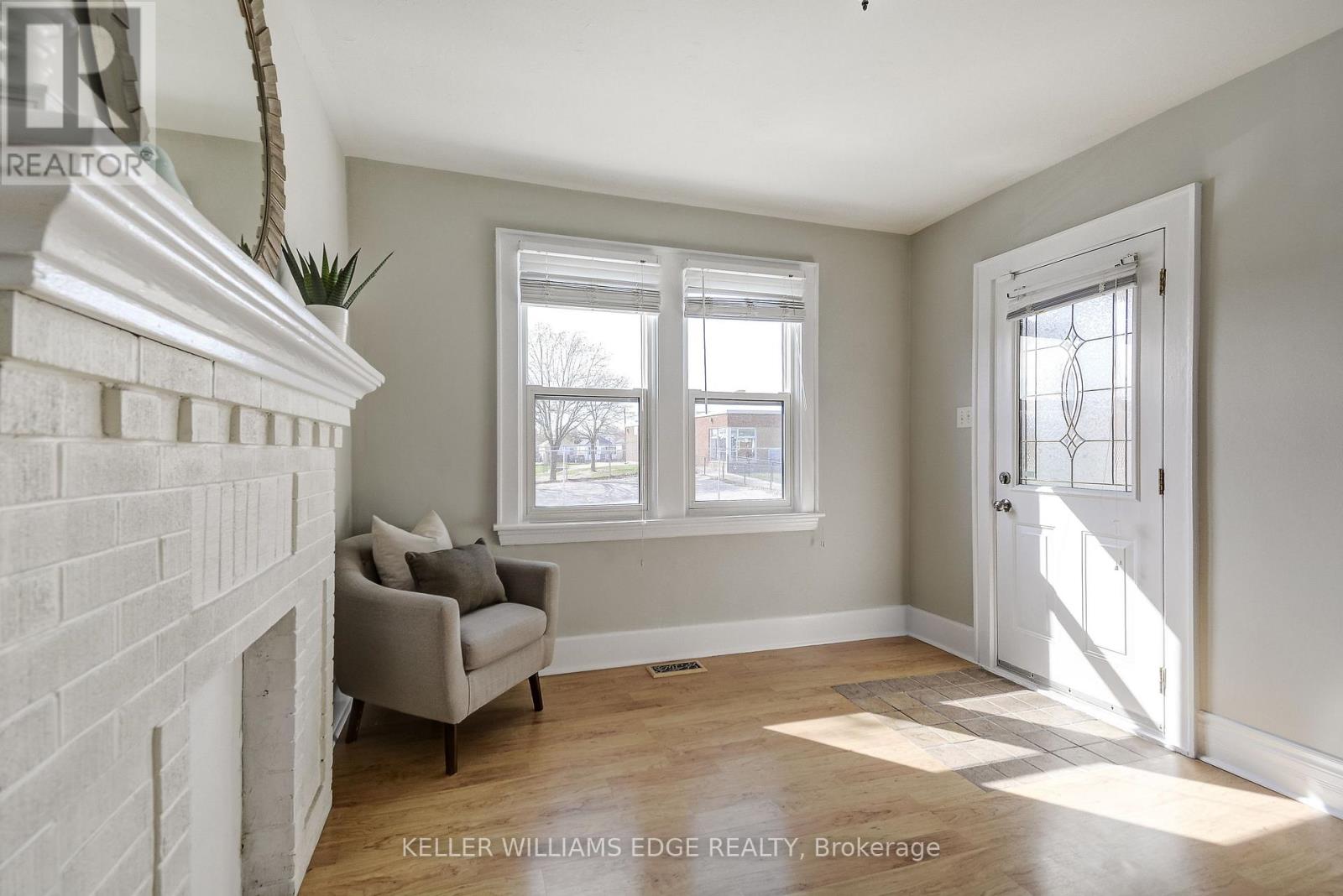 53 EAST 19TH STREET, Hamilton (Inch Park), Ontario, L9A4R9 — Photo 4