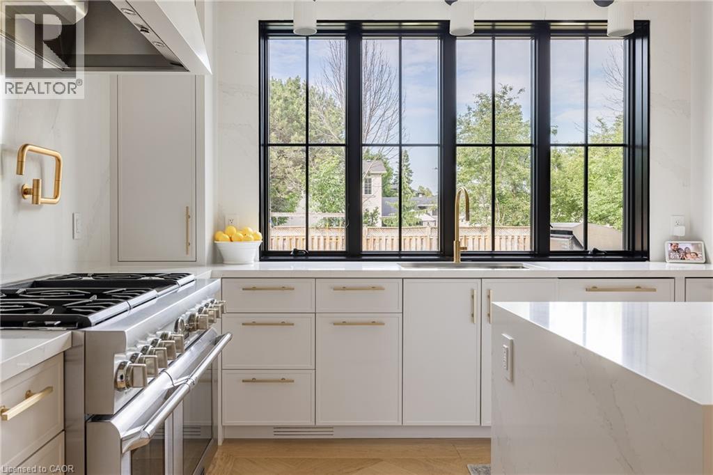 367 SEATON Drive, Oakville, Ontario, L6L3X9 — Photo 11