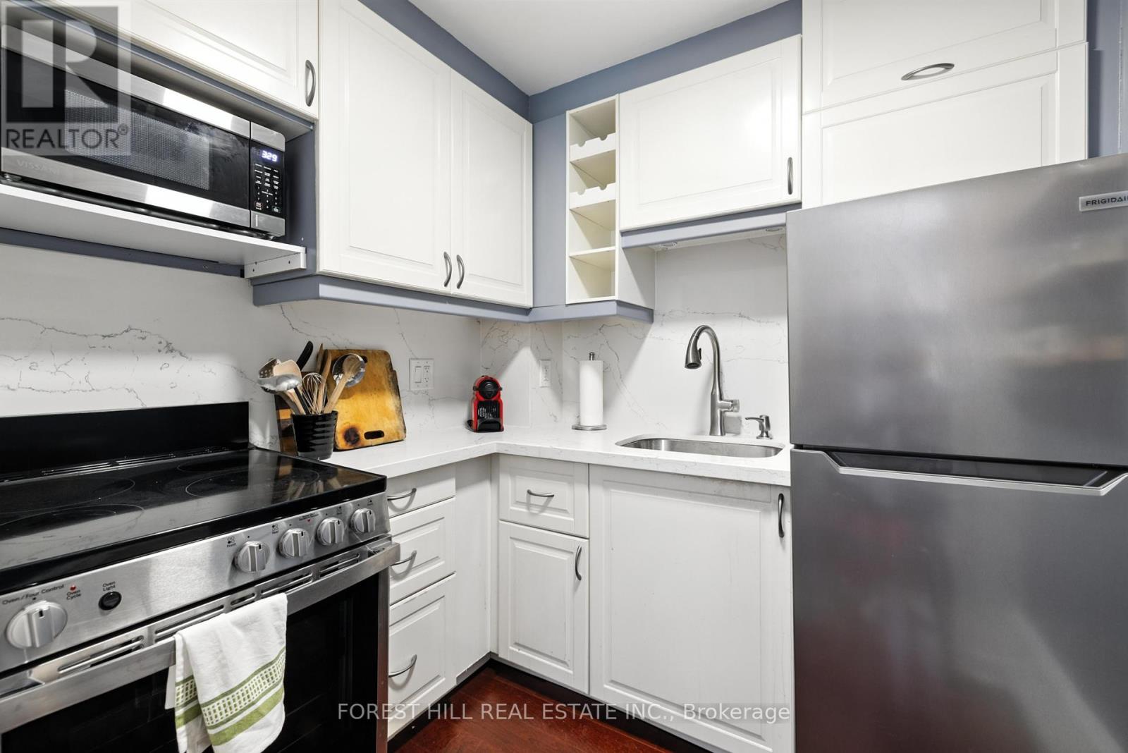 805 - 21 DALE AVENUE, Toronto (Rosedale-Moore Park), Ontario, M4W1K3 — Photo 7